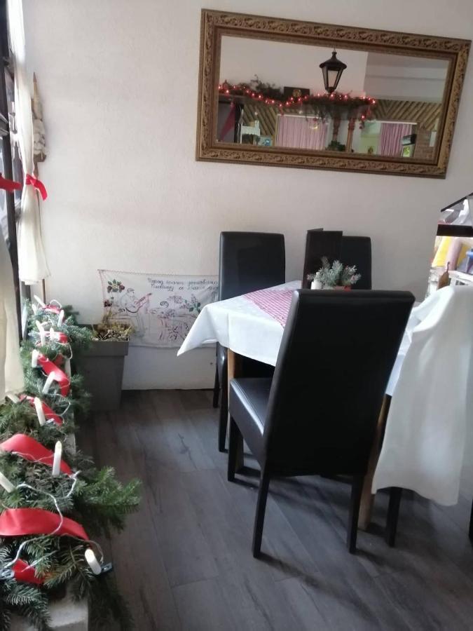 Restoran,,Vuk,, Trsic Panzió Kültér fotó
